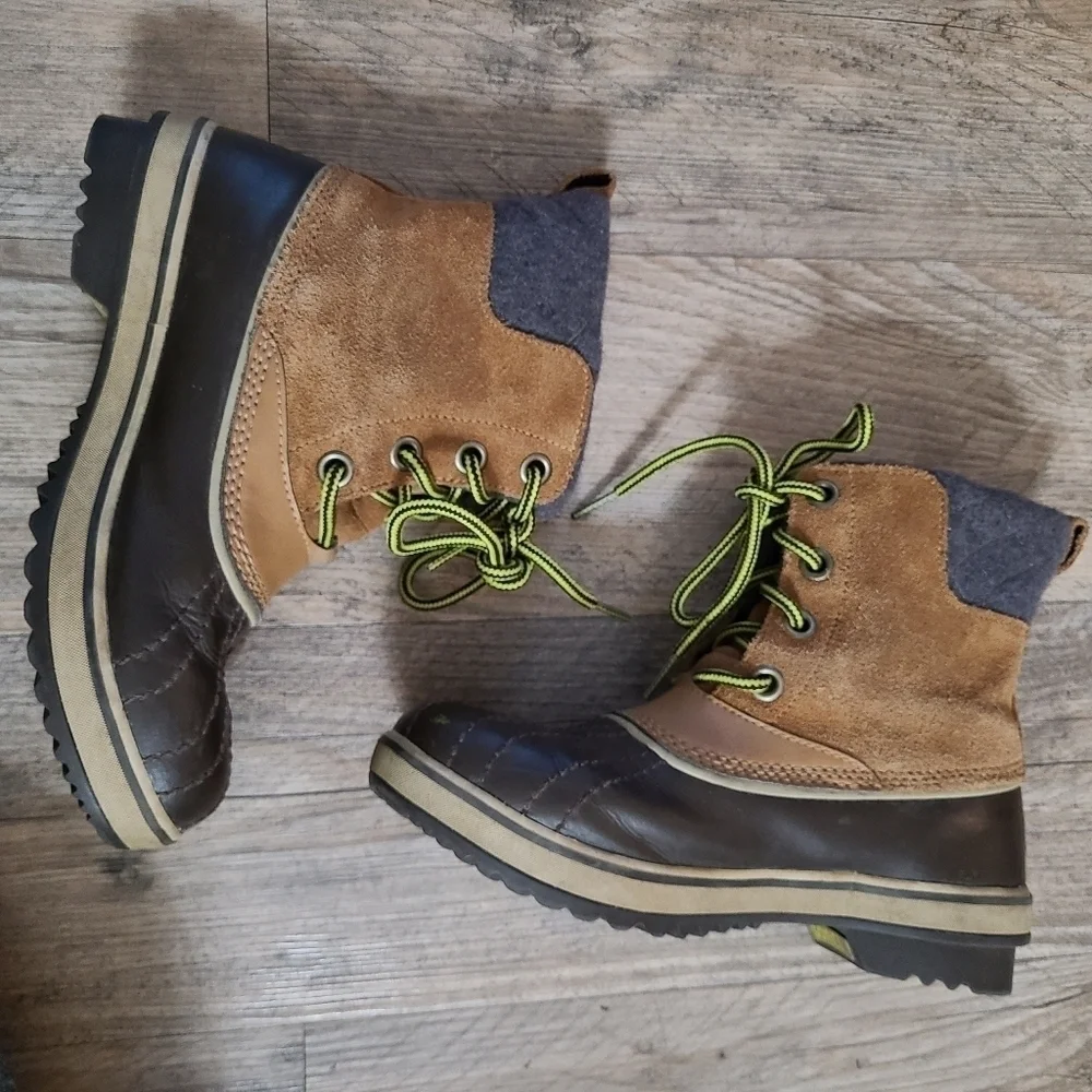 Sorel Slimpack II Lace Elk & Cordovan